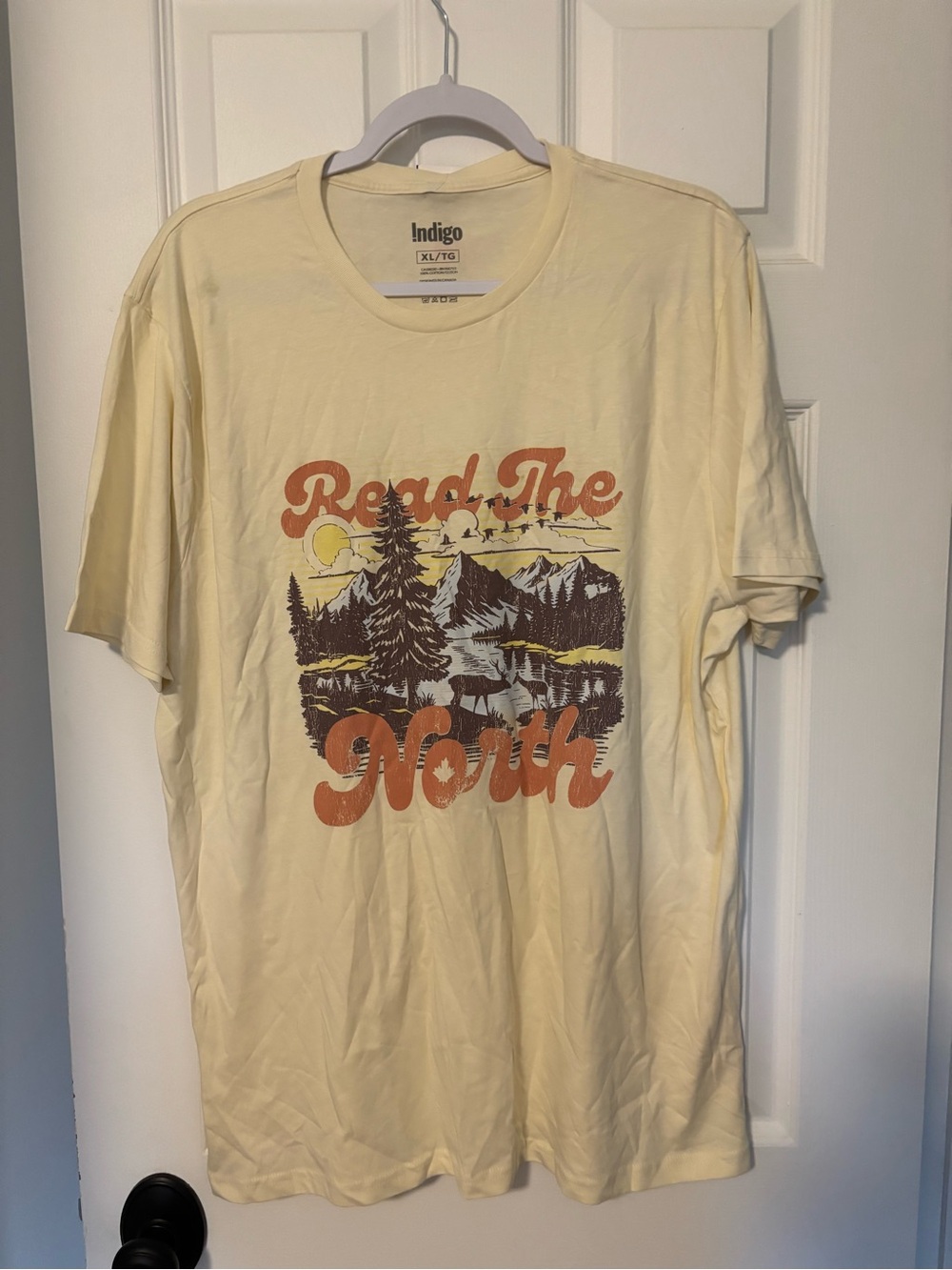 Indigo Pale Yellow 'Read The North' Graphic Tee